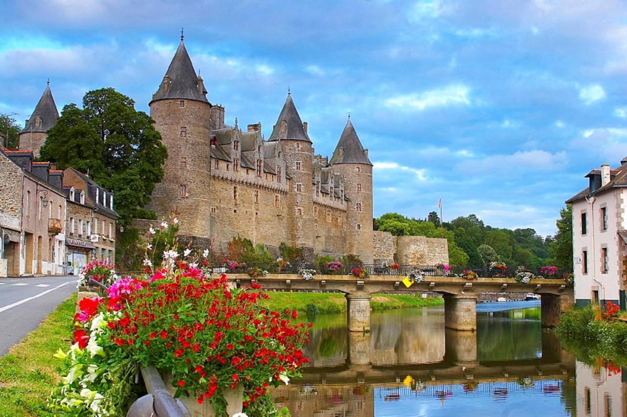 L'Ancien Presbytere Lescouet-Gouarec Buitenkant foto